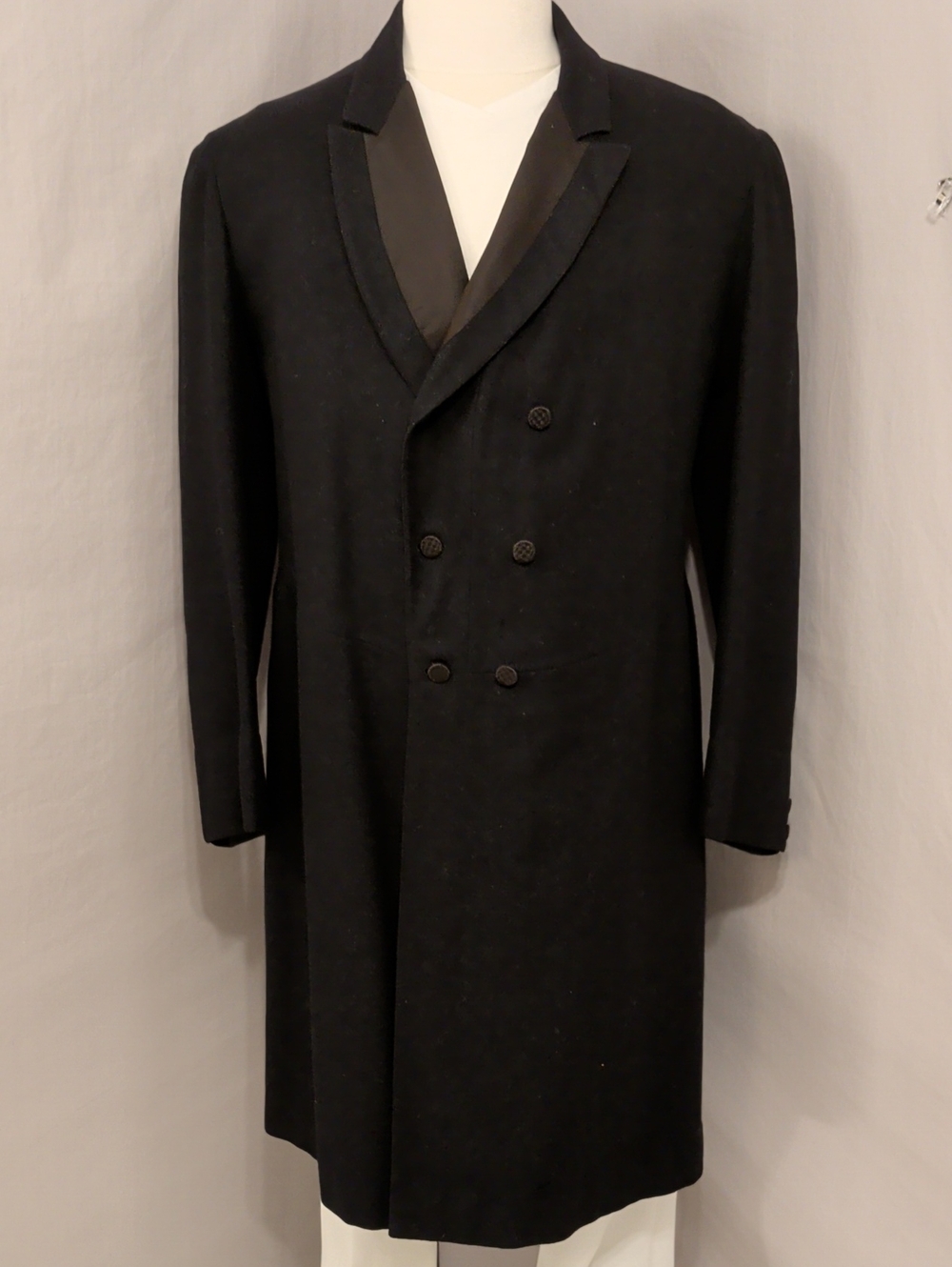 1905 Antique Men's Double-Breasted Light Wool Overcoat Charcoal Gray Black Frock